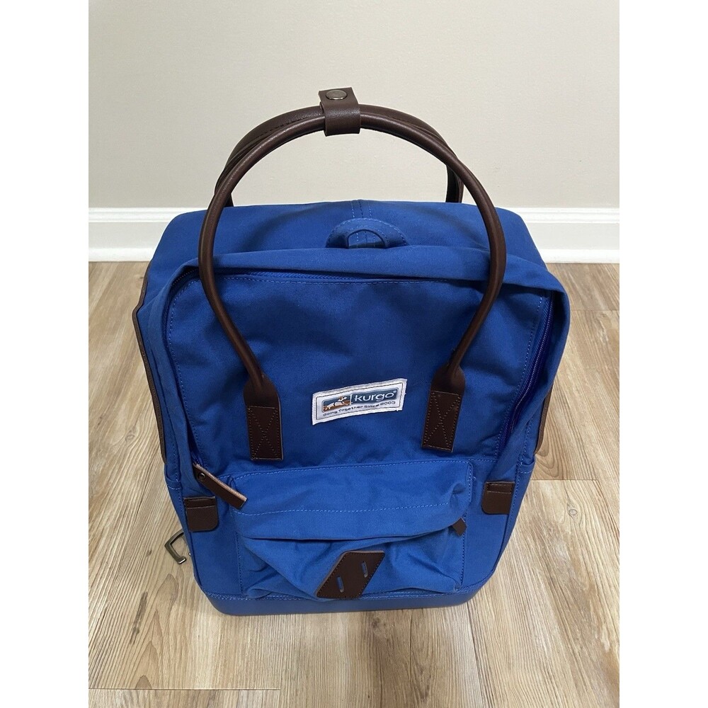 Kurgo Nomad Dog Carrier Backpack, Hiking Backpack for Small Dogs Up To 15 Lbs